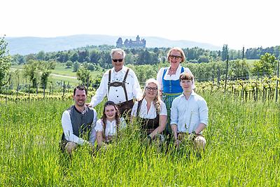 Teamkochen in Familie HOPFELD - Hotel Restaurant DREIKÖNIGSHOF GmbH in Niederösterreich