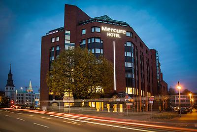 Seminarhotels und Flussabenteuer in Nordrhein-Westfalen – Liebhaber von Wassererlebnissen lieben diese Region! Mercure Hotel Hamm in Hamm ist der perfekte Ort, um nach dem Seminar am Wasser abzuschalten