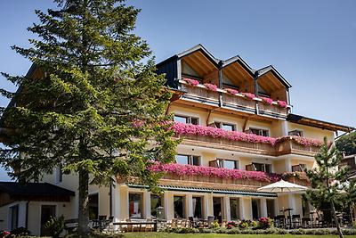 Seminarhotels und Wirtschaftsteam in Salzburg – machen Sie Ihr Teamevent zum Erlebnis! Leitungsteamklausur und Hotel Kranzbichlhof in Bad Dürrnberg