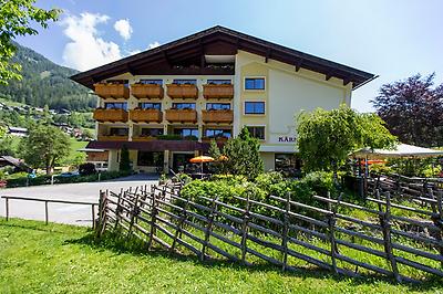 Seminarhotels und Fahrradgarage in Kärnten – im Hotel Kärntnerhof in Bad Kleinkirchheim werden alle offenen Fragen schnell bearbeitet!
