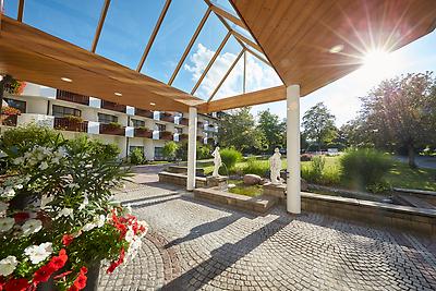Seminarhotels und Traumgarten in Bayern – Natur direkt vor der Haustüre! Seminargarten im allgäu resort in Bad Grönenbach
