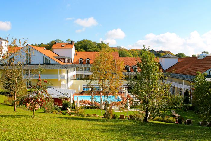 Teegarten und Hotel St. Wolfgang in Bayern