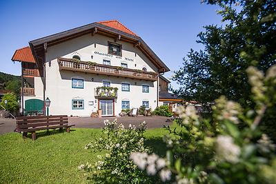 Seminarhotels und Natur Restaurant in Salzburg – im Hotel Gasthof Am Riedl in Koppl bei Salzburg werden alle offenen Fragen bedeutungsvoll!