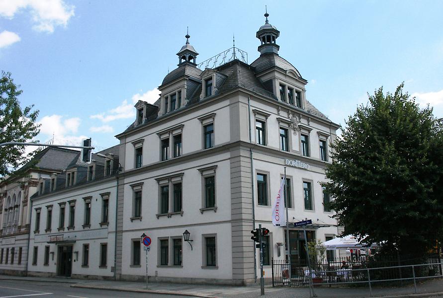 moderne Seminarräumlichkeiten und DORMERO Hotel Dresden in Sachsen