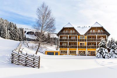 Seminarhotels und Weihnachtsgeschenke in der Steiermark – hier sind zauberhafte Weihnachten garantiert! Weihnachtsgans im Hotel Teichwirt in Fladnitz an der Teichalm