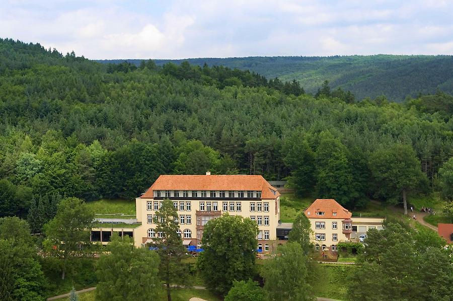 Gartenblick und Hotel Franziskushöhe in Bayern