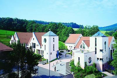 Seminarhotels und Teambuilding Qualitätsmanagement in Hessen – machen Sie Ihr Teamevent zum Erlebnis! Teamkonflikte lösen und Hotel Gersfelder Hof in Gersfeld