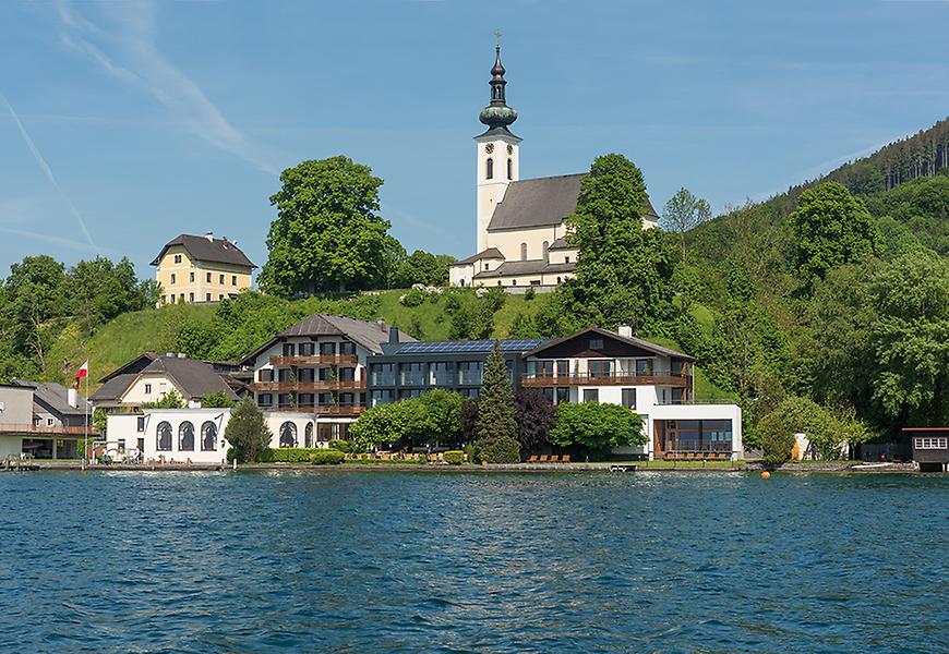 Seminarhotels und Kleinbahnhof in Oberösterreich