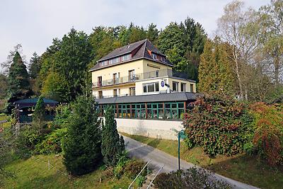 Seminarhotels und Schulung IT Führungskräfte in der Steiermark – Weiterbildung könnte nicht angenehmer sein! Herbstschulung und Landhaus Waldfrieden in Laßnitzhöhe