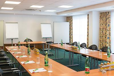 Seminarhotels und Mitarbeiterschulung in der Steiermark – Weiterbildung könnte nicht angenehmer sein! Online Schulung und Star Inn Hotel Graz in Graz