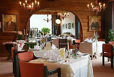 Seminarhotels und Weihnachtsbäckerei in Kärnten – hier sind zauberhafte Weihnachten garantiert! Weihnachtsspaziergang im Hotel St. Oswald in Bad Kleinkirchheim