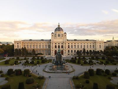 Seminarhotels und Nachschulung in Wien – Weiterbildung könnte nicht angenehmer sein! Schulungsteilnehmer und Kunsthistorisches Museum in Wien