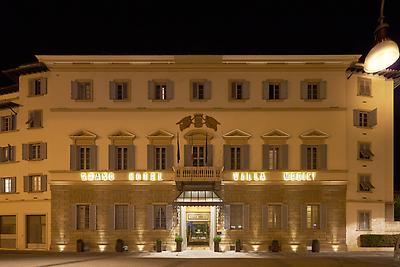 Seminarhotels und Luxus pur in Italien – manchmal muss es ein bisschen mehr sein! Jeder sollte unbedingt einmal Deluxe im SINA Villa Medici in Firenze genießen!