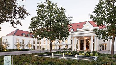 Seminarhotels und Rosengarten in Hessen – Natur direkt vor der Haustüre! Wildgarten im Kempinski Hotel Frankfurt in Neu-Isenburg