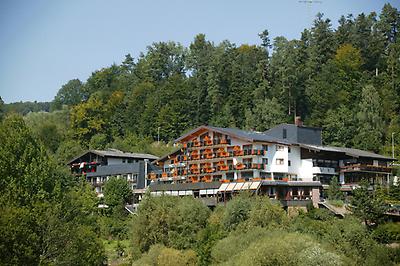 Seminarhotels und Natur Spa in Baden-Württemberg – im Mönch´s Waldhotel in Unterreichenbach werden alle offenen Fragen belangvoll!