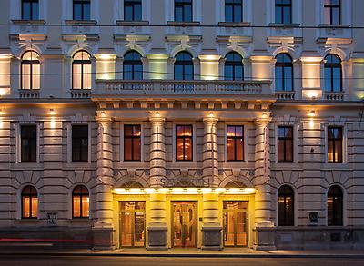 Seminarhotels und Technik für hybride Meetings in Wien – ATH Savoyen Vienna in Wien schafft die Bedingungen!