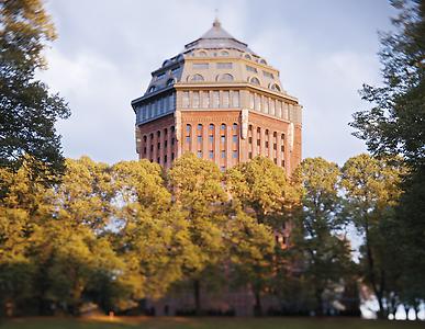 Seminarhotels und WLAN Login in Hamburg – Mövenpick Hamburg in Hamburg erleichtert es!