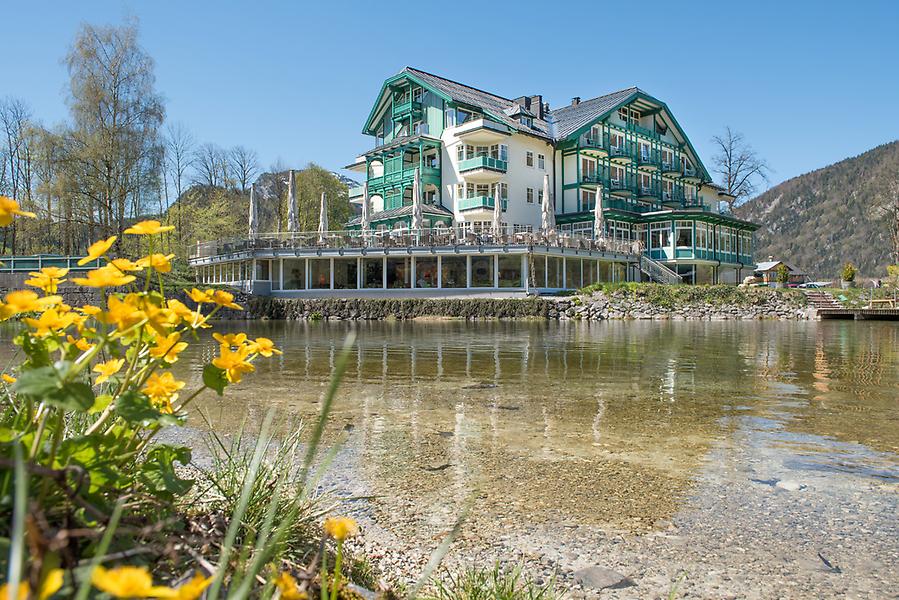 Teambuilding Gruppe und Hotel Seevilla in der Steiermark