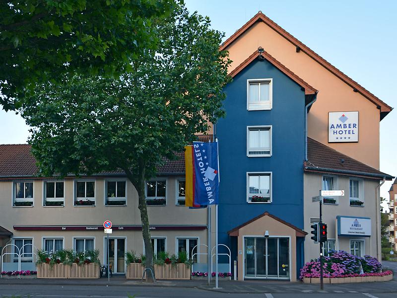 Zielbahnhof und Sure Hotel in Nordrhein-Westfalen