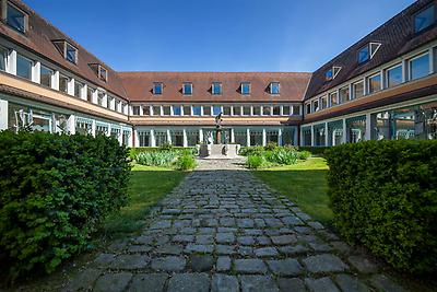 Seminarhotels und Hochzeitsjubiläum in Bayern – Romantik pur! Traumhochzeit und Tagungszentrum Schmerlenb in Hösbach
