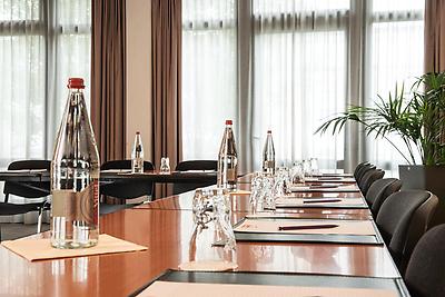 Seminarhotels und Ausstattungsqualität in Nordrhein-Westfalen – geben Sie sich nur mit dem Besten zufrieden – und lassen Sie sich im Mercure Bonn Hardtberg in Bonn von Weinqualität überzeugen!