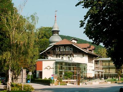 Seminarhotels und Burgsaal in Niederösterreich – tauchen Sie ein ins Mittelalter! Ritterraum und Hotel Sacher Baden in Baden – eine wahrhaft beeindruckende Reise zurück in der Zeit.