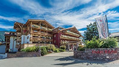 Seminarhotels und Bergstation in Tirol – Österreichs Bergwelt von ihrer schönsten Seite. Bergkulisse und Hotel Kitzhof in Kitzbühel – ein Naturspektakel für alle Sinne!