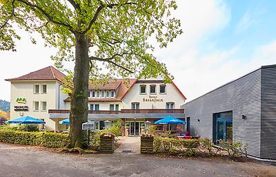 Seminarhotels und Wohnqualität in Nordrhein-Westfalen – geben Sie sich nur mit dem Besten zufrieden – und lassen Sie sich im Waldhotel Bärenstein in Horn-Bad Meinberg von Qualitätshotel überzeugen!
