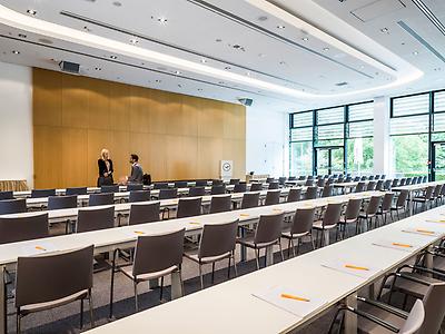 Seminarhotels und Präsentationsqualität in Hessen – geben Sie sich nur mit dem Besten zufrieden – und lassen Sie sich im Lufthansa Seeheim in Seeheim-Jugenheim von Veranstaltungsqualität überzeugen!