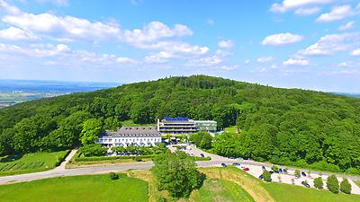Seminarhotels und verwöhnt Wellnessbereich in Niederösterreich ist ernsthaft und ein großes Thema im Berghotel Tulbingerkogel