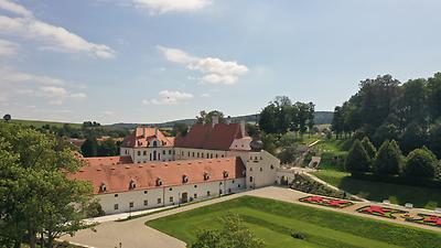 Seminarhotels und Biergarten in Niederösterreich – Natur direkt vor der Haustüre! Hochseilgarten im Schloss Thalheim in Kapelln