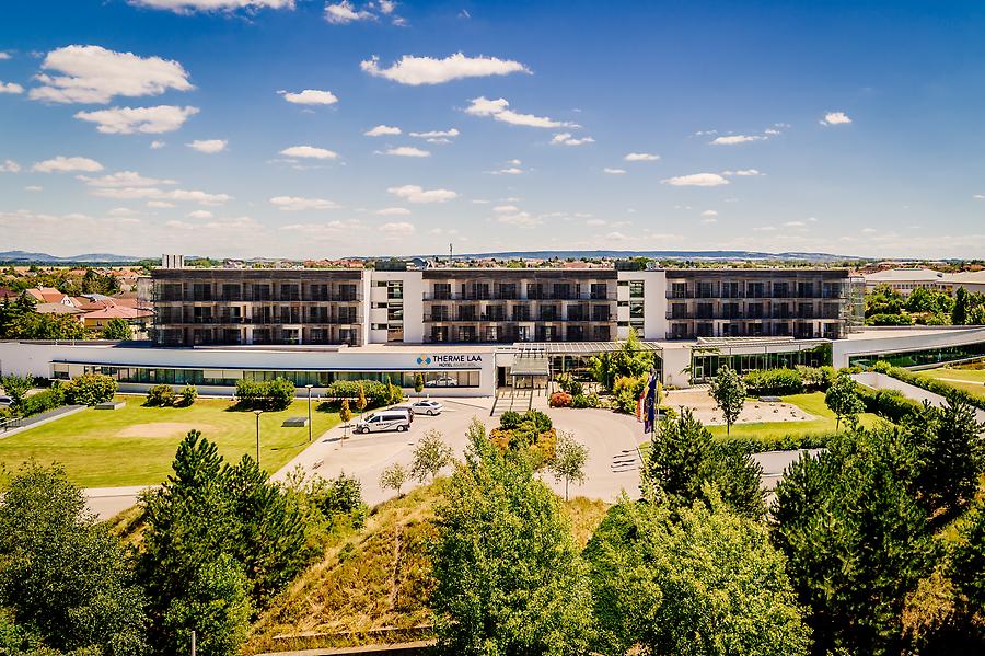 Seminarhotels und virtuelle Team Meetings in Niederösterreich – Therme Laa – Hotel & Spa in Laa an der Thaya macht es realisierbar!