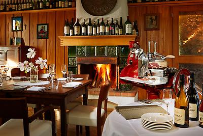 Seminarhotels und Weihnachtspackerl in der Steiermark – hier sind zauberhafte Weihnachten garantiert! Weihnachtsspaziergang im Weingartenhotel Harkamp in Sankt Nikolai im Sausal