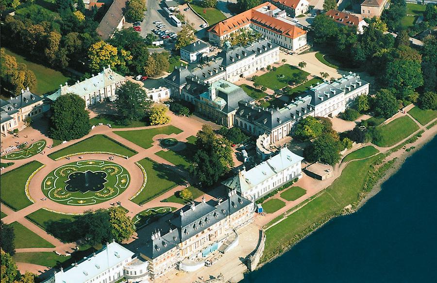 Schulungsreferat und Schlosshotel Pillnitz in Sachsen
