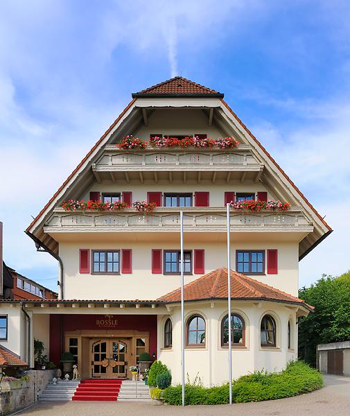 Hochzeitsparty und Landhotel Roessle in Baden-Württemberg