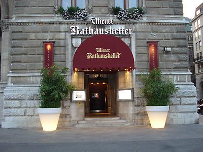 Seminarhotels und Millionenstadt in Wien – im Wiener Rathauskeller in Wien ist die Location das große Plus und sehr gefeiert!