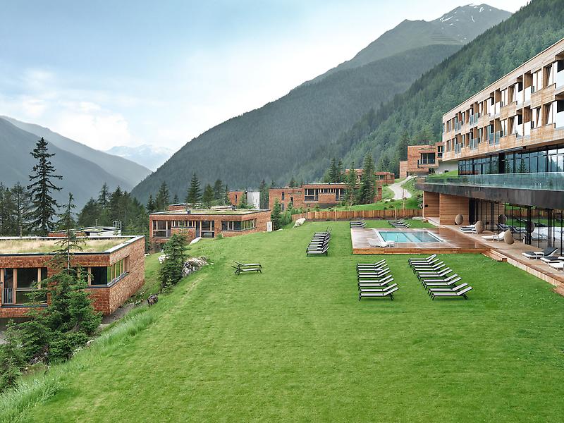 Seminarhotels und Bergquellwasser in Tirol