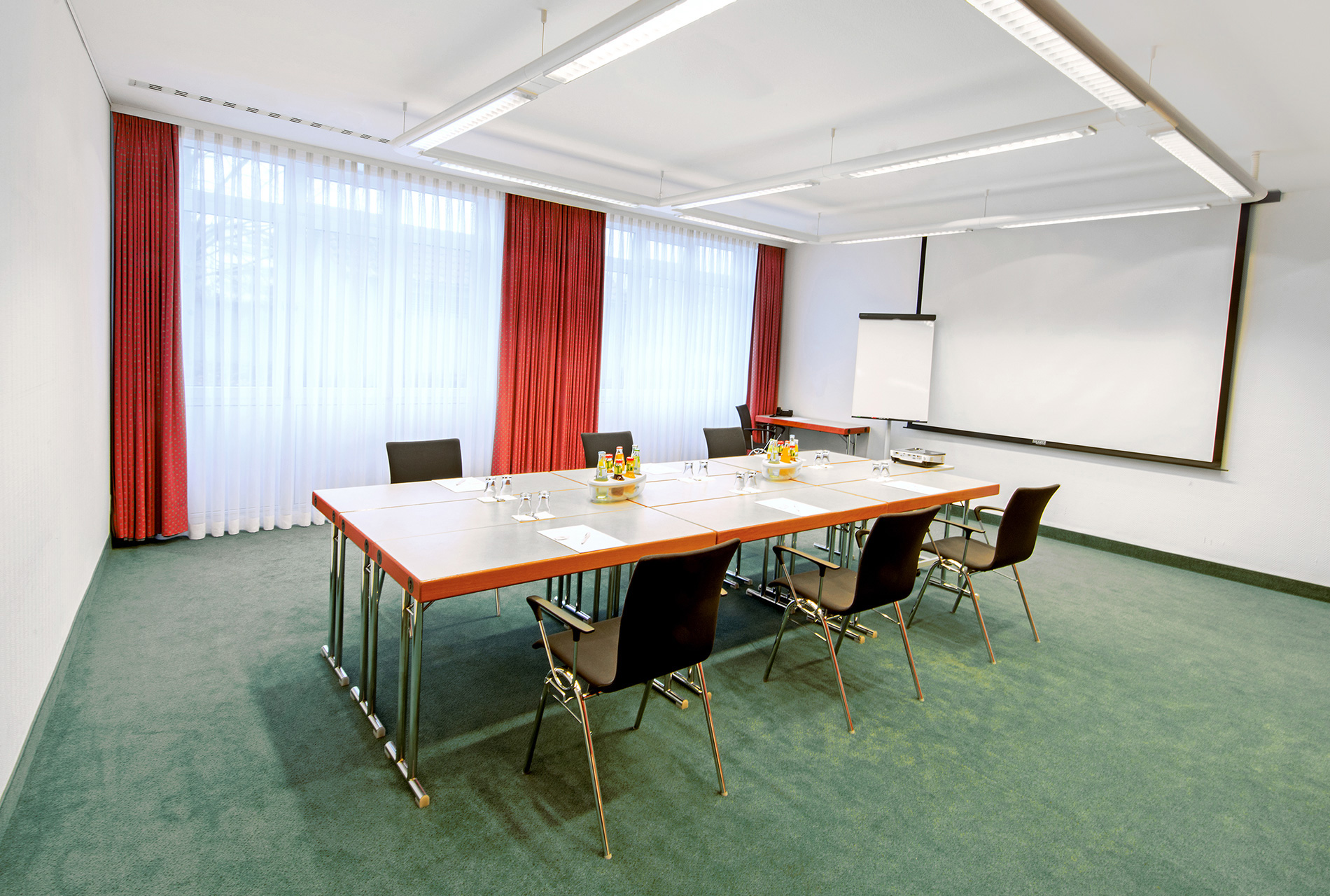 DORMERO Hotel Dresden Airport-Tagungsraum Fokker