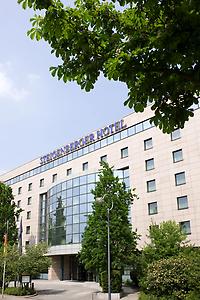 Seminarhotels und Wellnessbereich outdoor in Nordrhein-Westfalen ist eindringlich und ein großes Thema im Steigenberger Dortmund