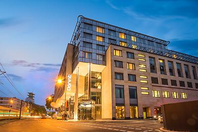 Seminarhotels und Kleinstadt in Nordrhein-Westfalen – im Dorint Hotel am Heumarkt in Köln ist die Location das große Plus und sehr bewährt!