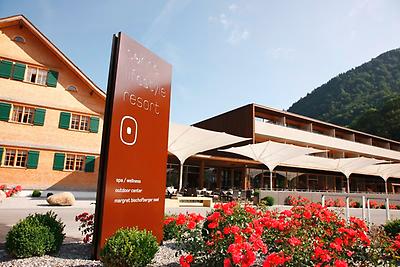 Seminarhotels und Thermenregion in Vorarlberg – Liebhaber von Wassererlebnissen lieben diese Region! Sonne Lifestyle Resort in Mellau ist der perfekte Ort, um nach dem Seminar am Wasser abzuschalten