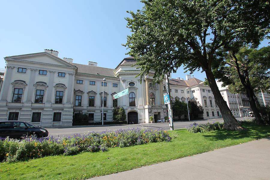 Schulungsküche und Palais Auersperg in Wien