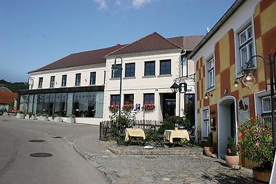 Seminarhotels und Raucherbereich Wellness in Niederösterreich ist bedeutend und ein großes Thema im Hotel Zur Schonenburg