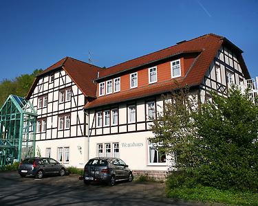 Seminarhotels und Barockgarten in Niedersachsen – Natur direkt vor der Haustüre! Schlossgarten im Biohotel Werratal in Hannoversch Münden