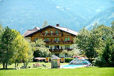 Teamkochen in Seminar- und Landhotel Häuserl im Wald in der Steiermark