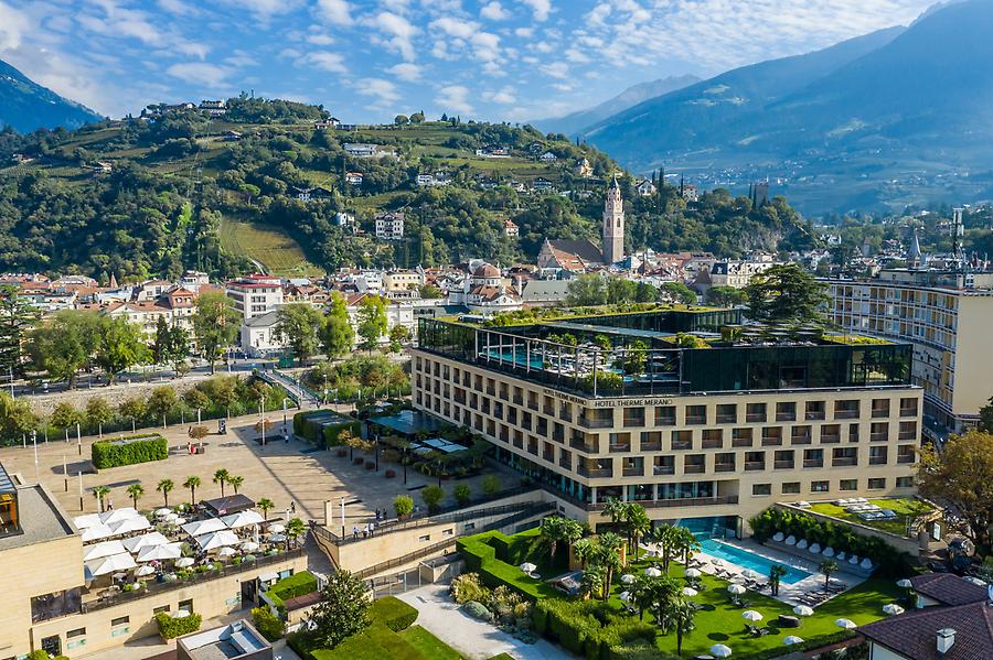 Schulungsanforderung und Hotel Therme Meran in Italien
