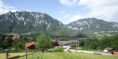 Seminarhotels und Spaziergarten in Niederösterreich – Natur direkt vor der Haustüre! Gartenblick im Flackl-Wirt in Reichenau an der Rax